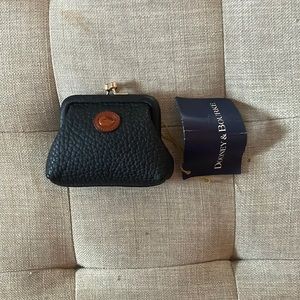 NWT: Dooney and Bourke change purse .